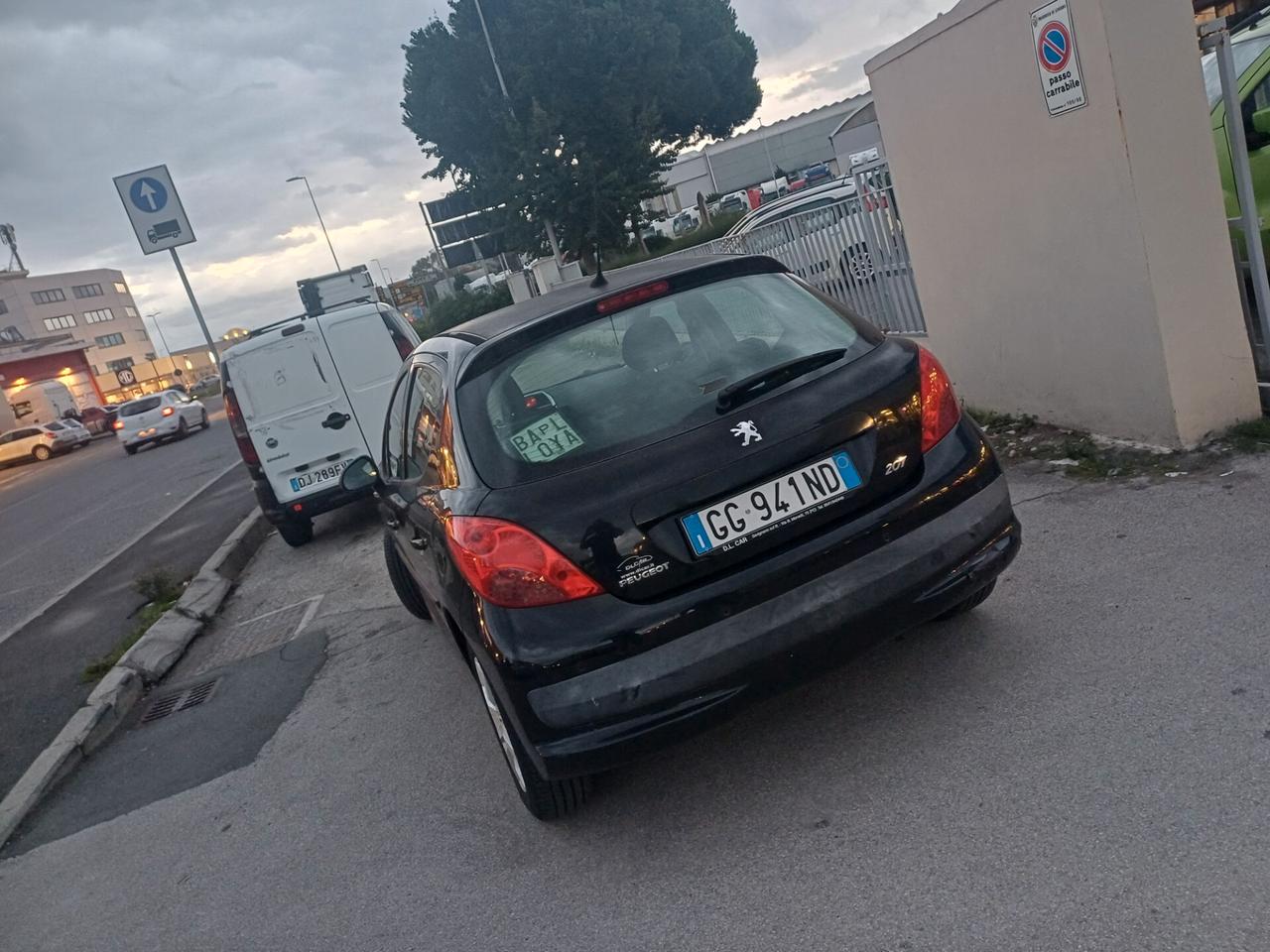 Peugeot 207 1.4 HDi 70CV 5p. X Line 2009