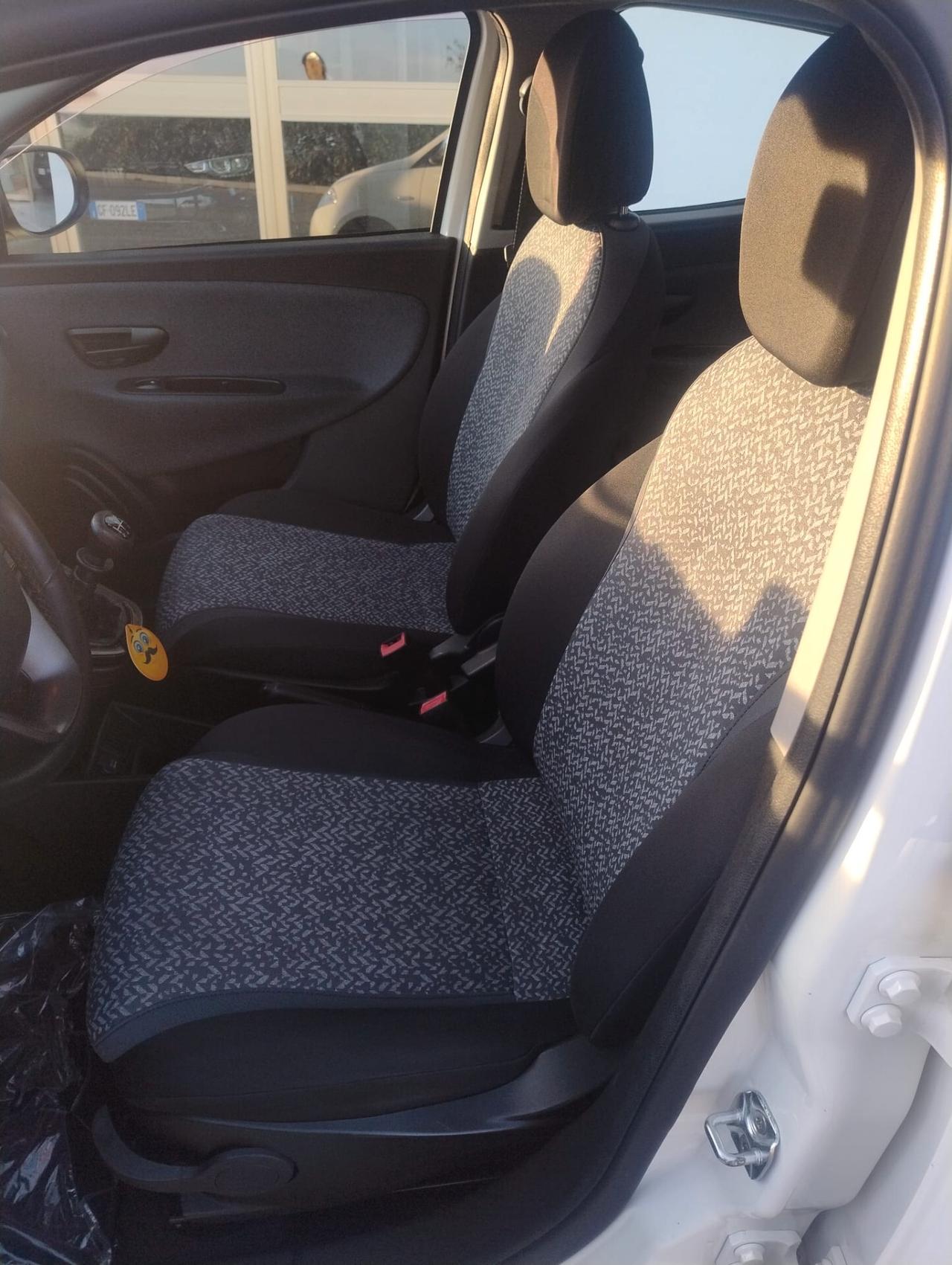 Lancia Ypsilon 1.2 Elefantino Blu 69Cv - 2019