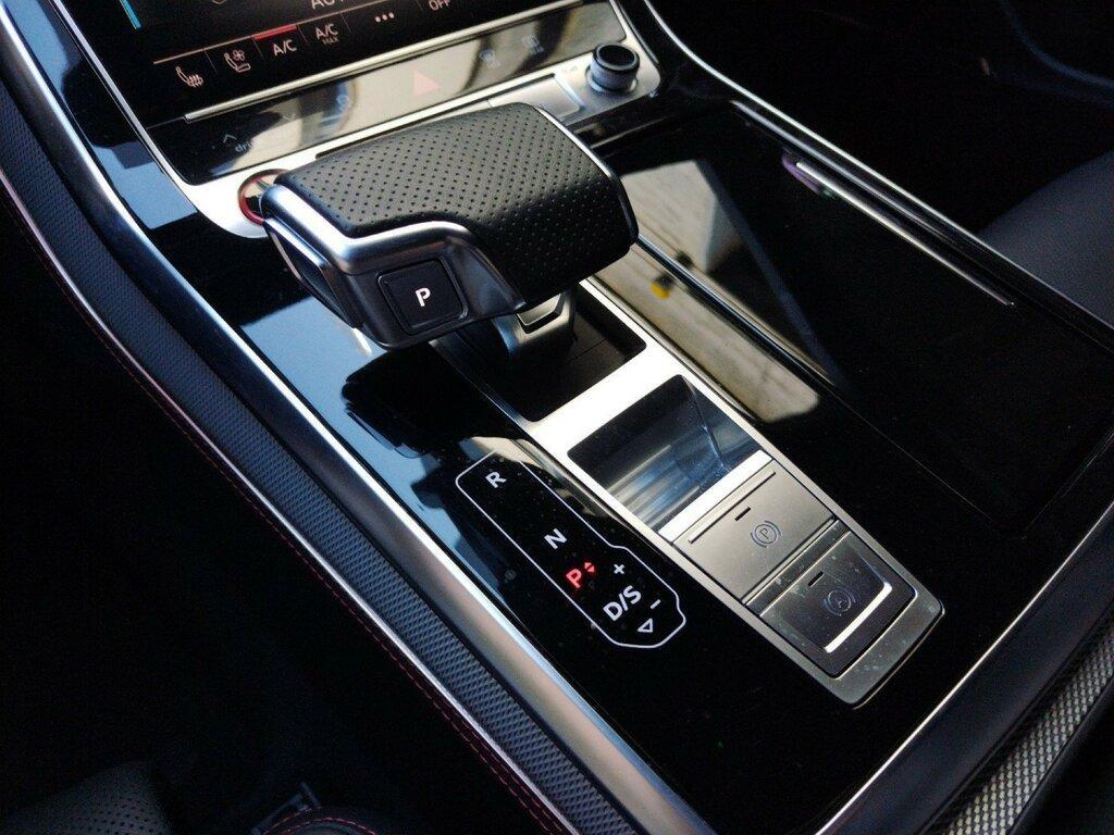 Audi Q8 4.0 mHEV Quattro Tiptronic