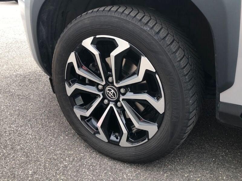 Toyota Yaris Cross 1.5H (116 CV) E-CVT Trend