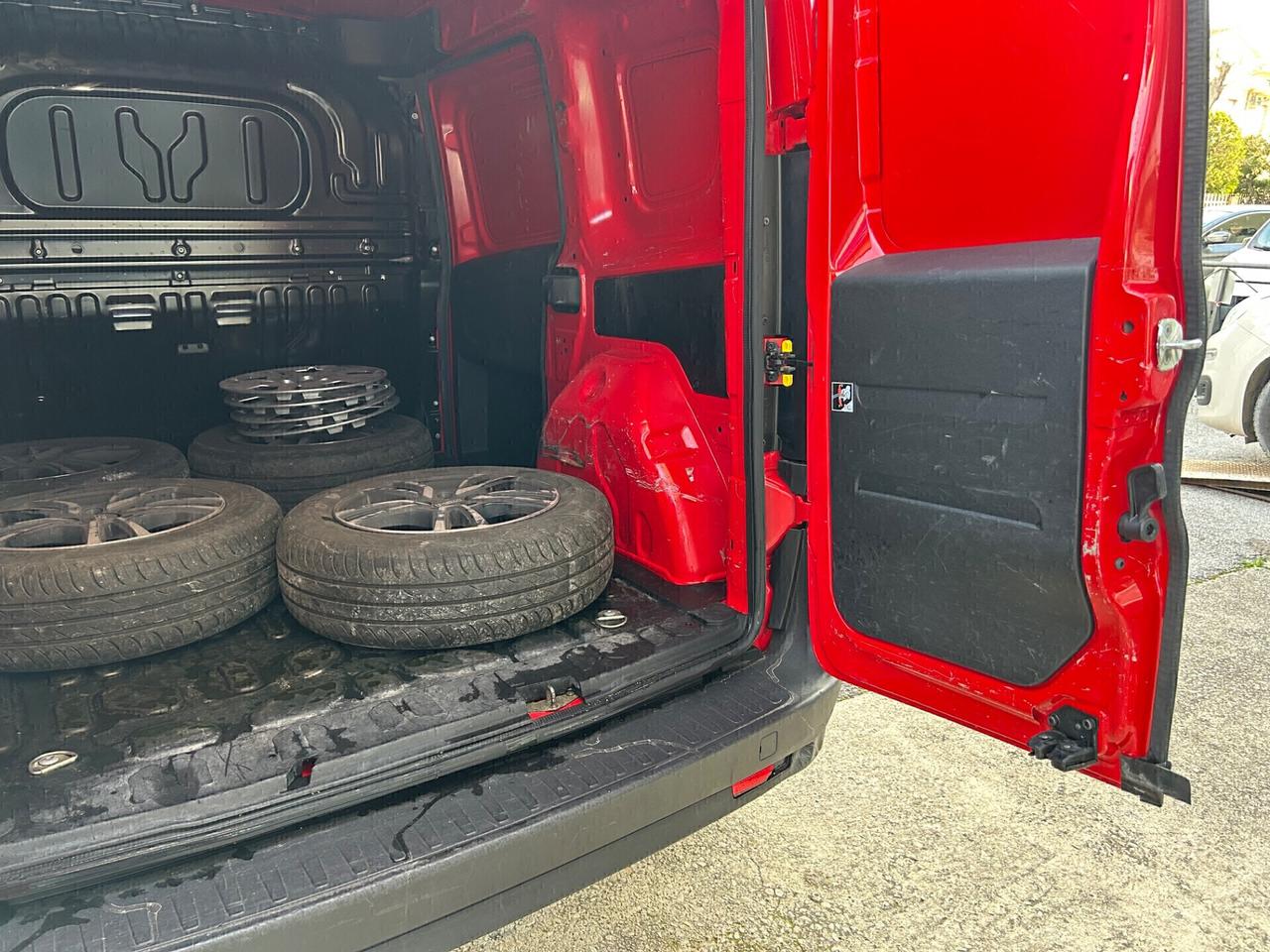 Fiat Doblò 1.6 MJT 105CV Cargo 3 POSTI 2019