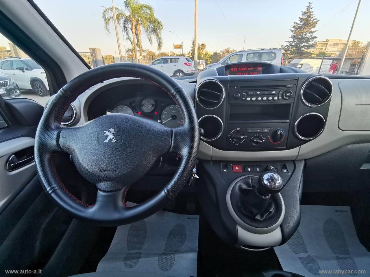 PEUGEOT Partner Tepee 1.6HDI 92 Style
