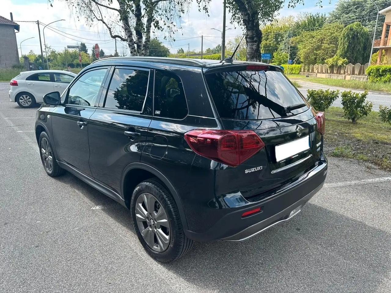 Suzuki Vitara 1.4 Hybrid Starview
