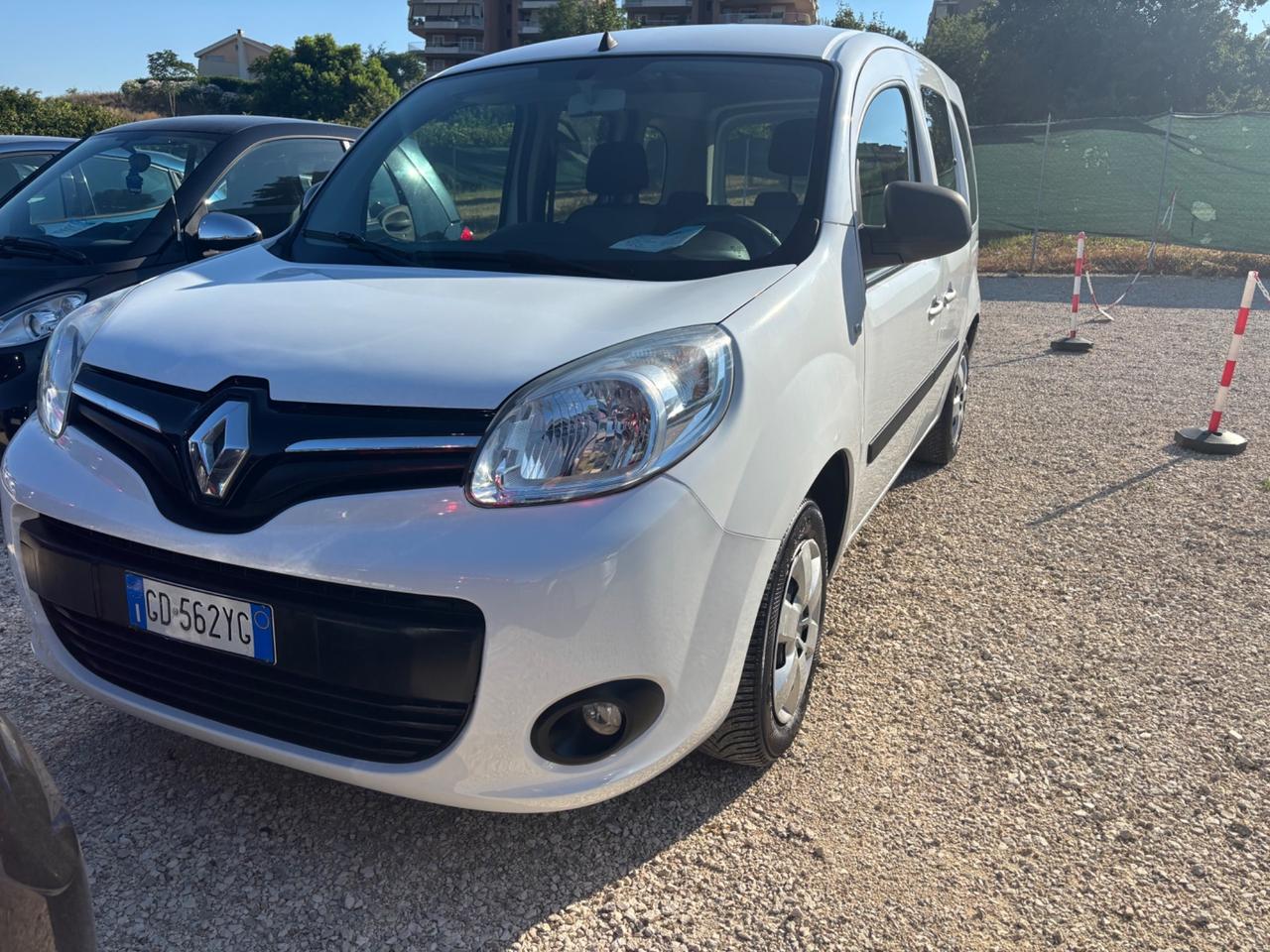 Renault Kangoo Blue dCi 8V 95CV 5 porte Limited