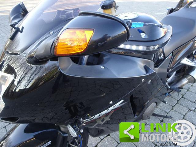 HONDA CBR 1100 XX Super Blackbird