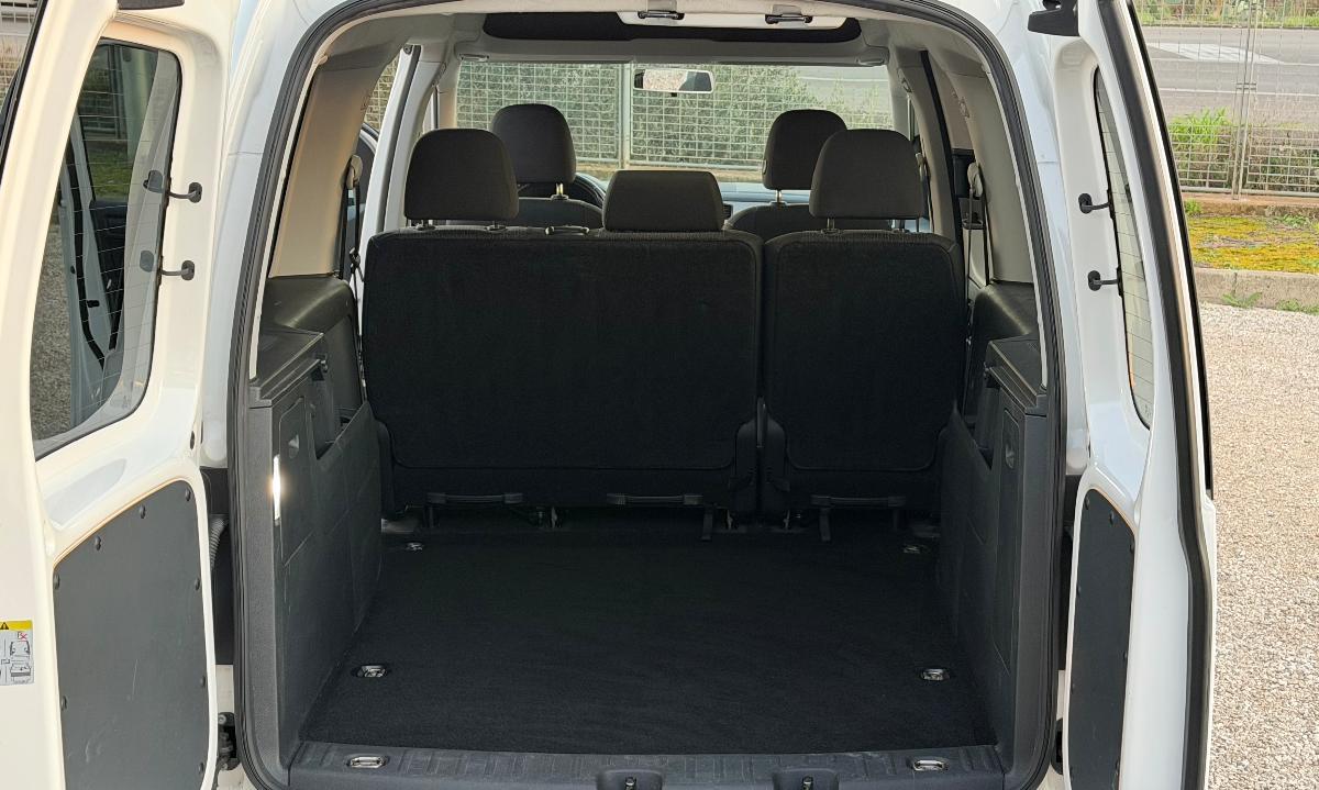 VOLKSWAGEN Caddy 2.0 TDI 102CV DSG Plus Adv. Maxi