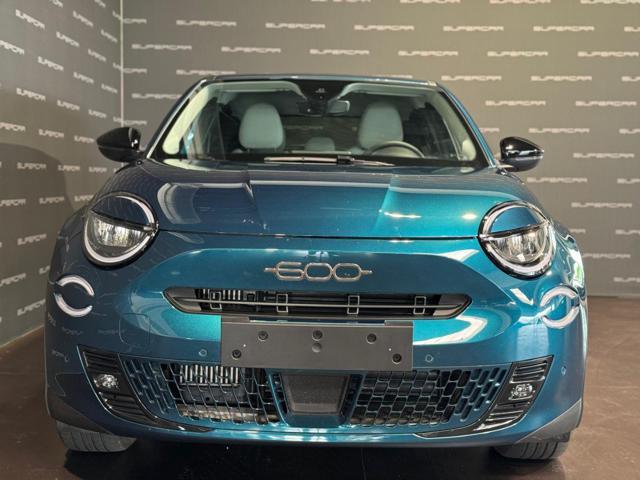 FIAT 600 Hybrid 100 CV DCT MHEV La Prima DISP. ALTRI COLORI
