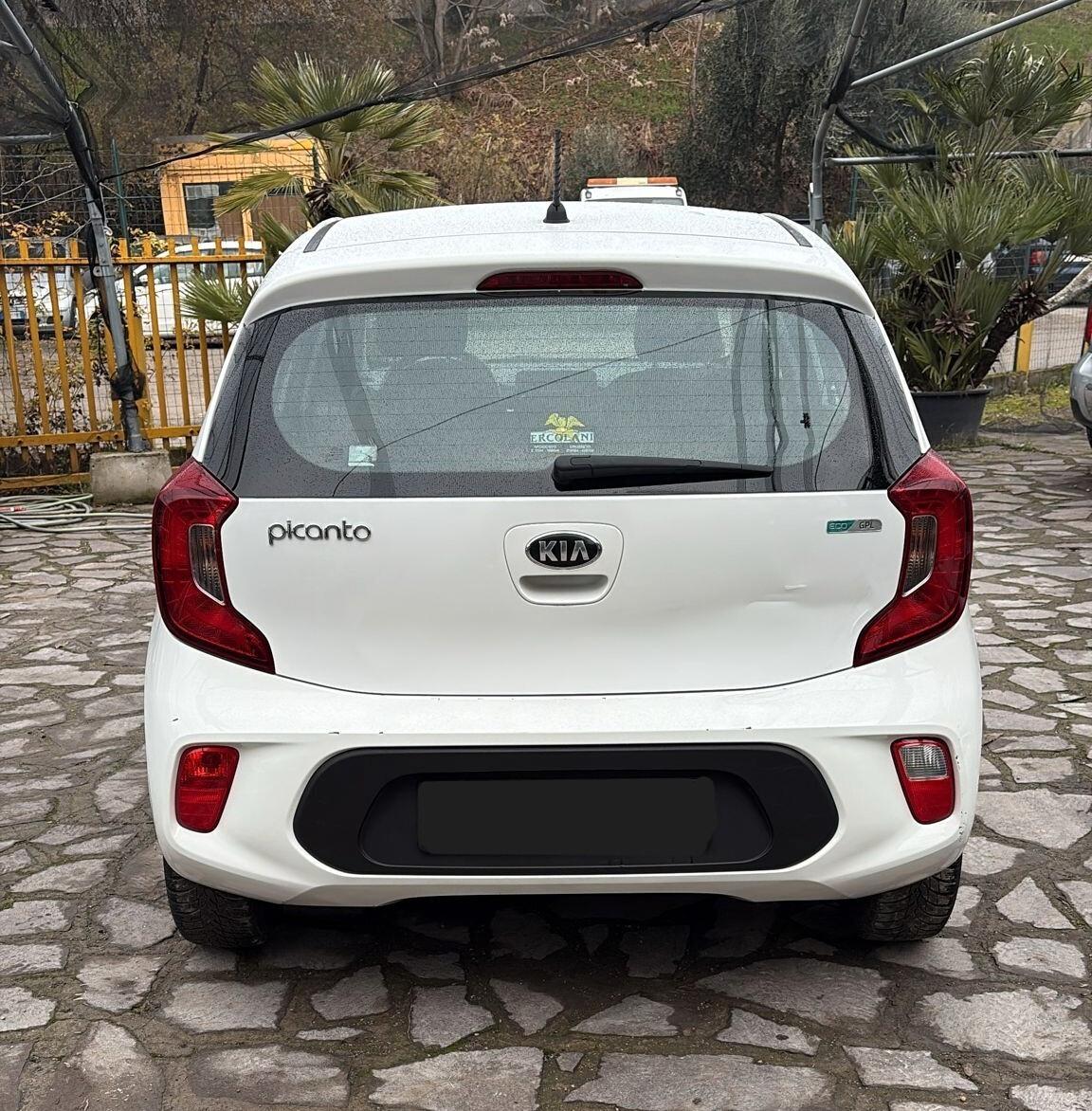 Kia Picanto 1.0 12V GPL 5 porte X Line NEOPATENTATI
