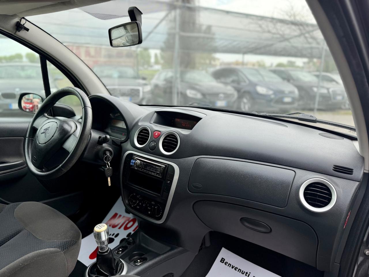 Citroen C3 2009 1.1 benzina km 140,000 Ok neopatentati