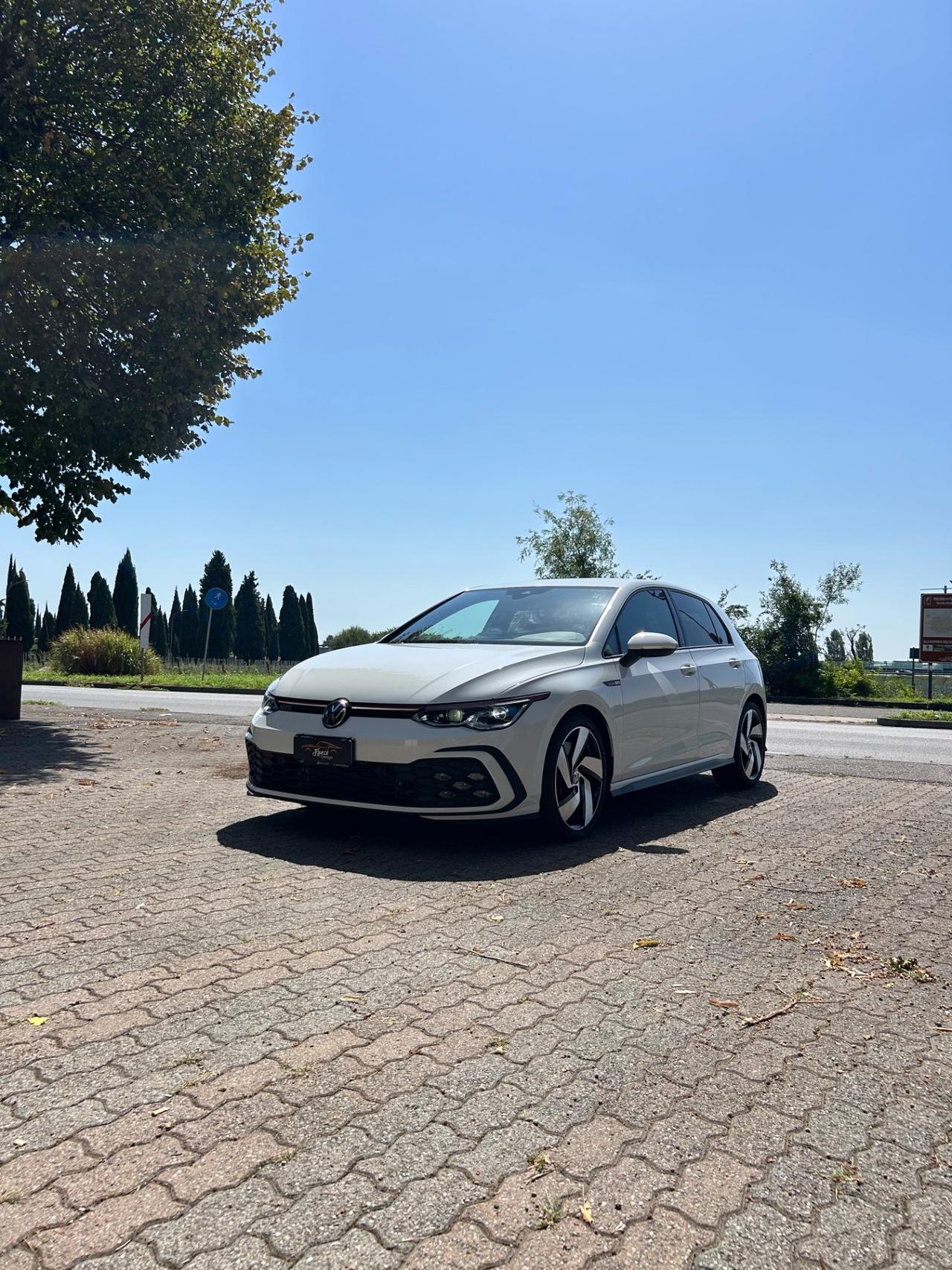 Volkswagen Golf GTI 2.0 TSI TCR DSG 5p. BlueMotion Technology