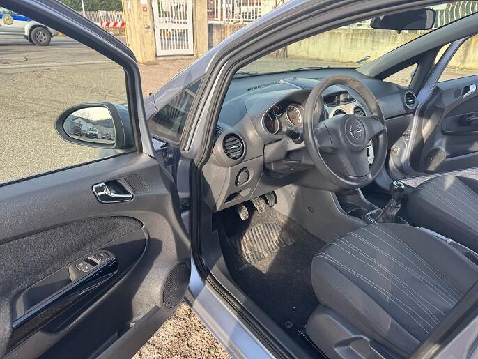 Opel Corsa 3ª serie 1.2 55 KW Cosmo