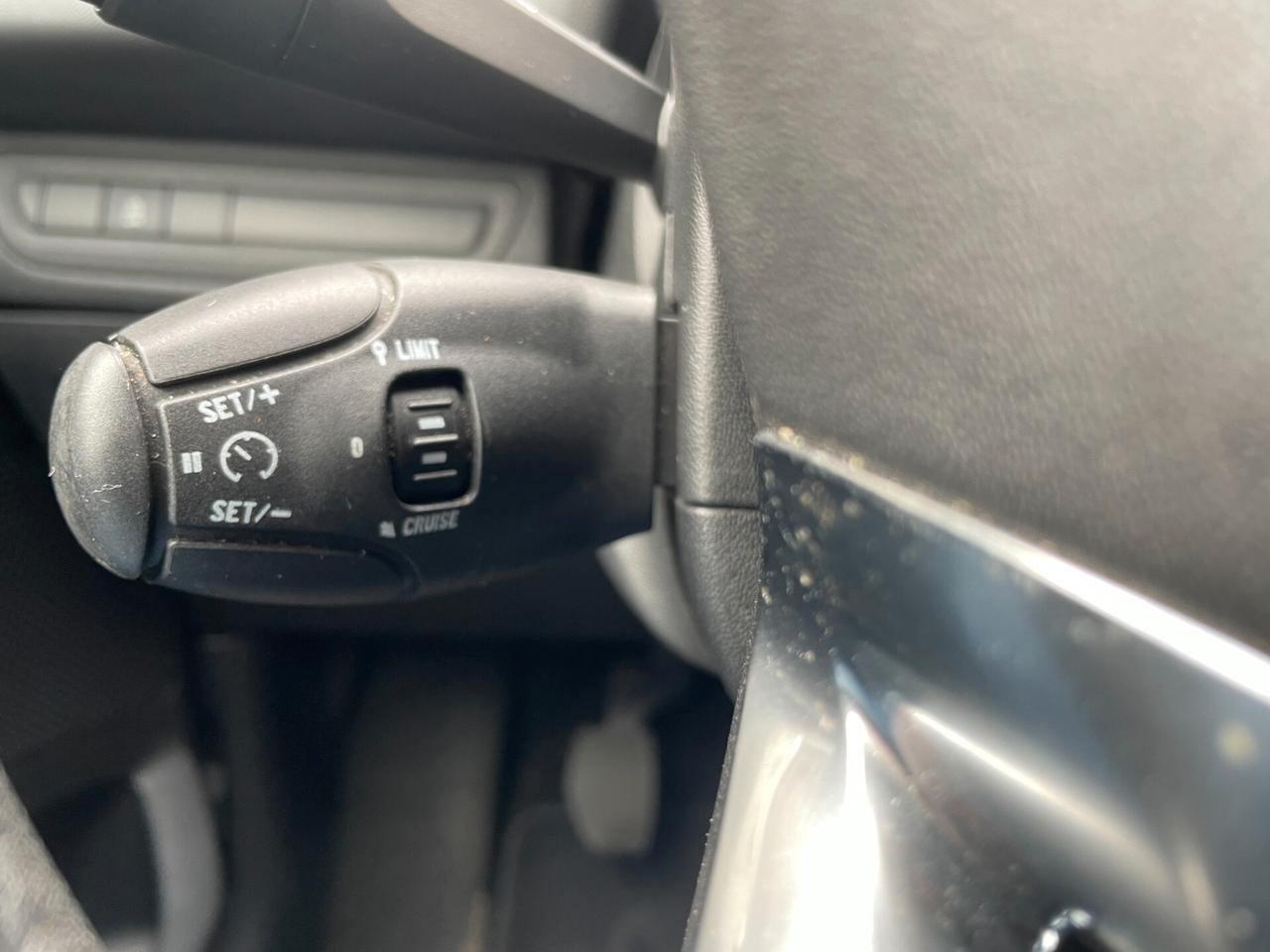 Peugeot 208 UNICO PROPRIETARIO - DISTRIBUZIONE ESEGUITA