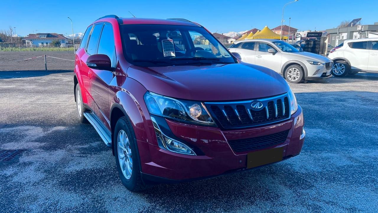 Mahindra XUV500 2.2 16V AWD W6 7 POSTI