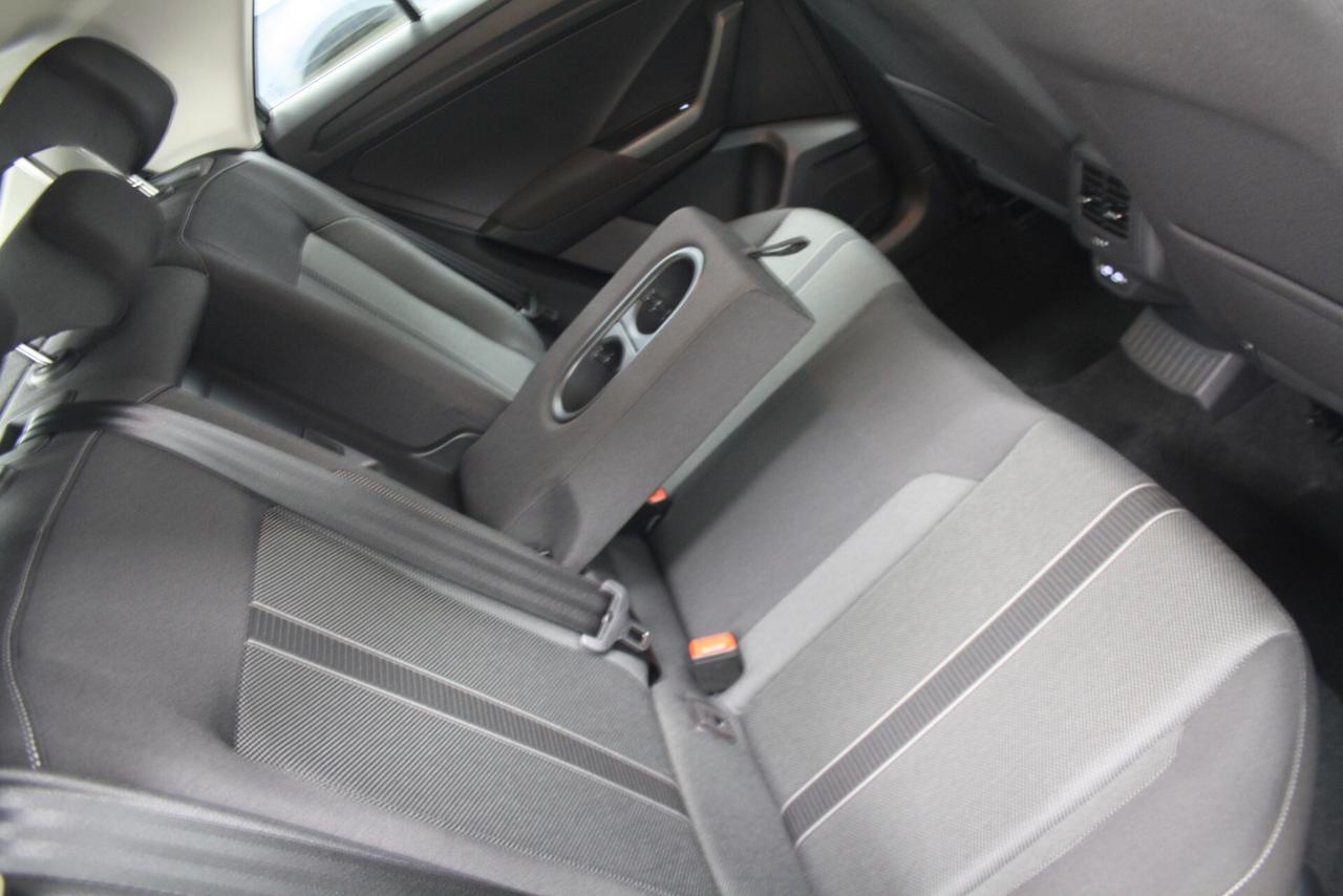 VOLKSWAGEN T-ROC 2.0 TDI 115CV LIFE *2025