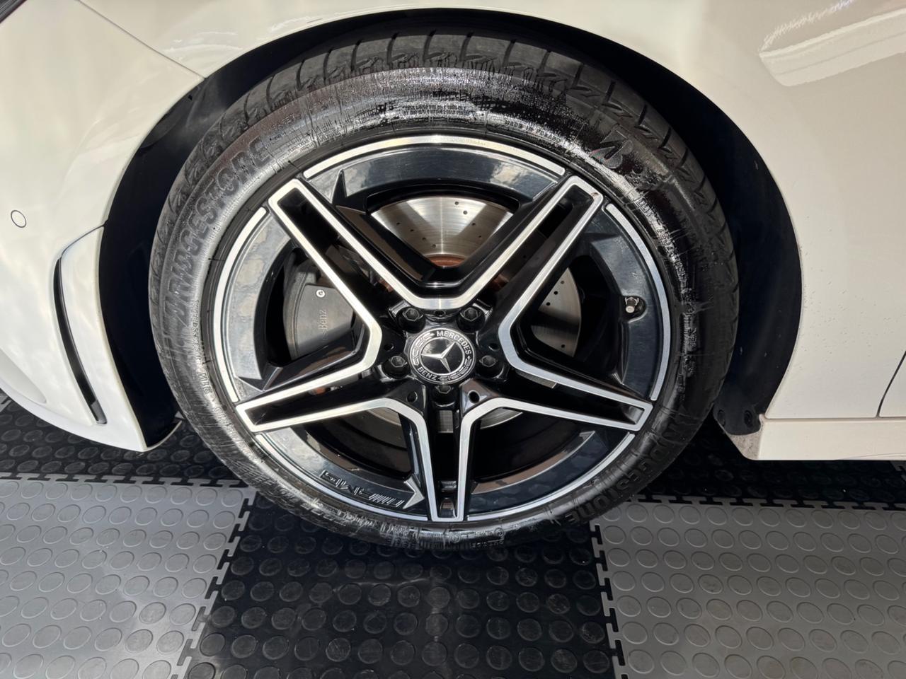 Mercedes-benz CLA 200 d Automatic Premium