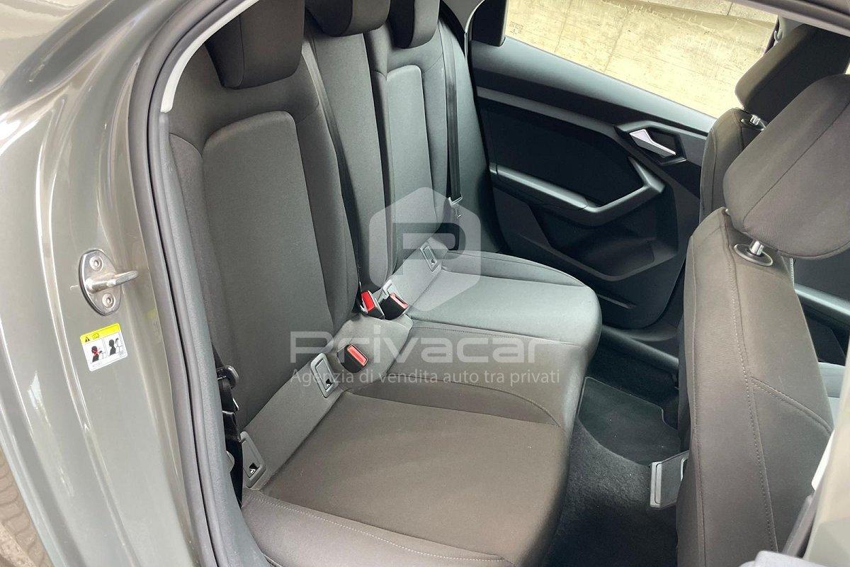 AUDI A1 SPB 25 TFSI Identity Black