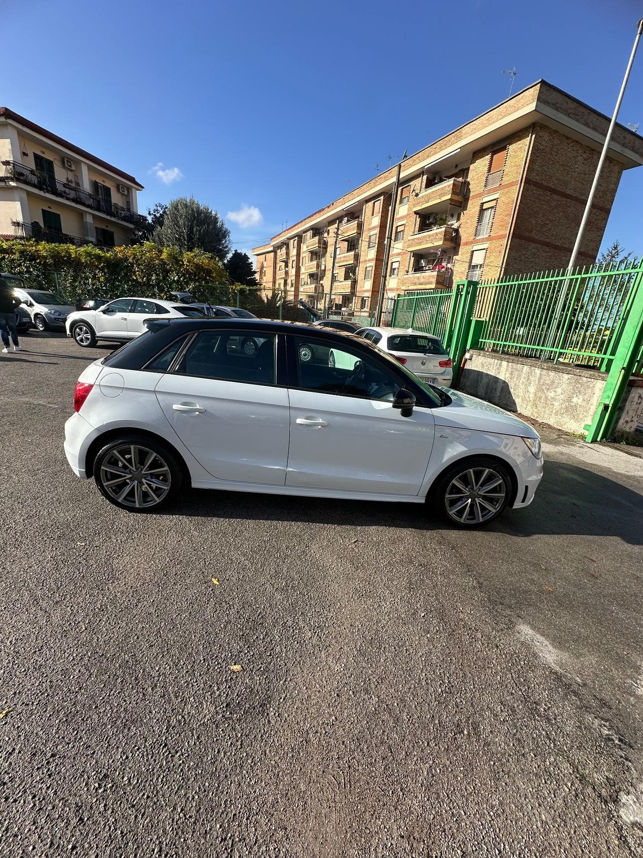 Audi A1 1.2 TFSI S line edition plus