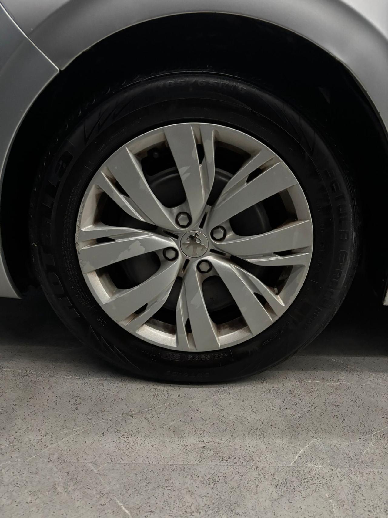 Peugeot 208 1.4 VTi 95 CV 5p. GPL Active