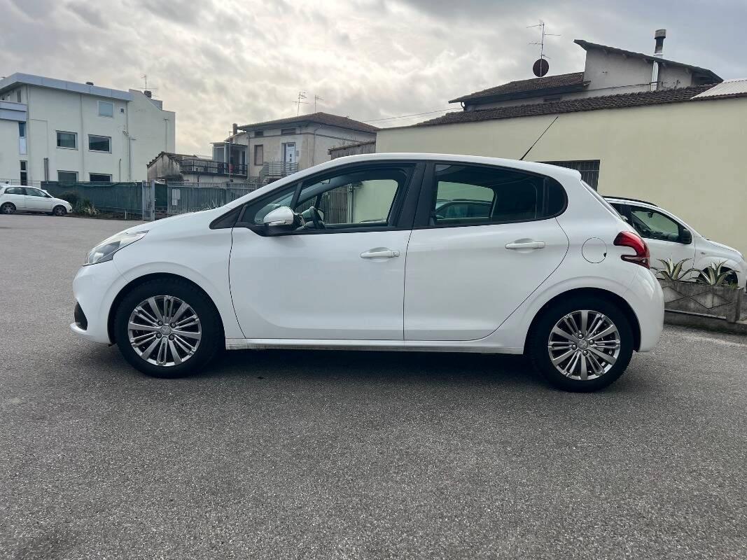 Peugeot 208 1.2 puretech Access gpl 82cv 5p