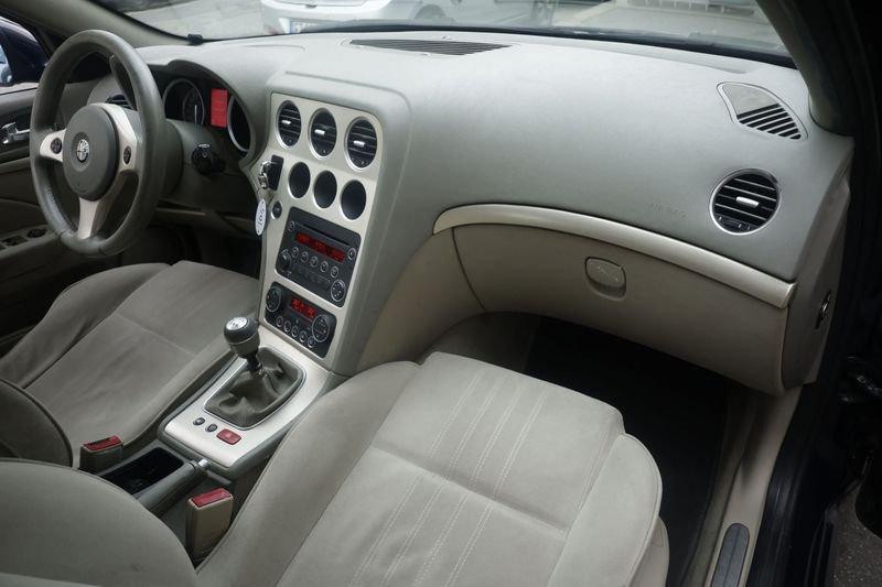 Alfa Romeo 159 Alfa Romeo 159 1.9 JTDm 16V TI 110KW ANNO 2006