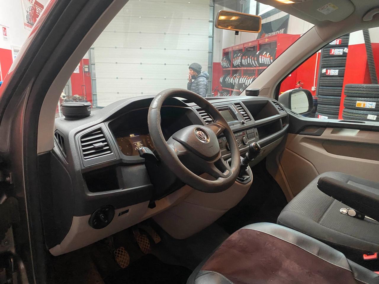 Volkswagen Transporter 2.0 TDI PC Kombi T6