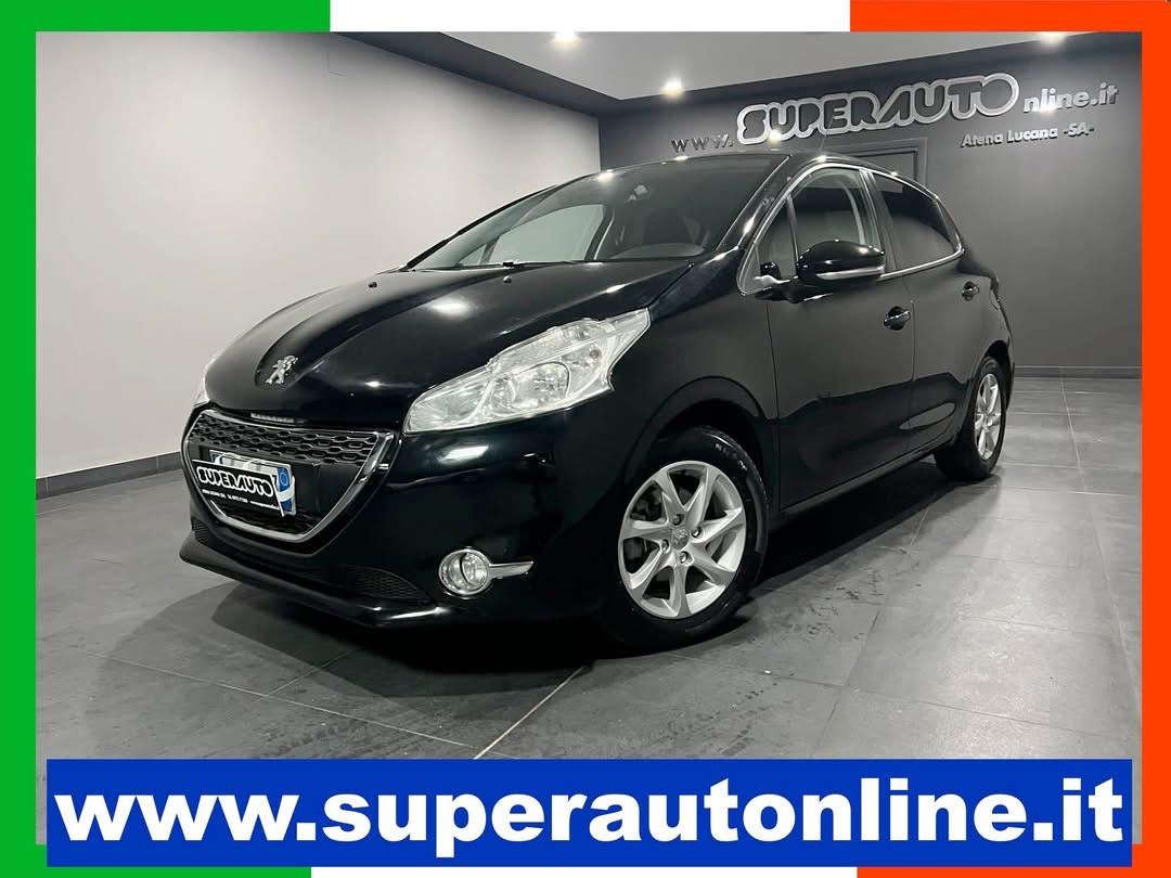 Peugeot 208 208 1.4 hdi 5 Porte TOTAL BLACK