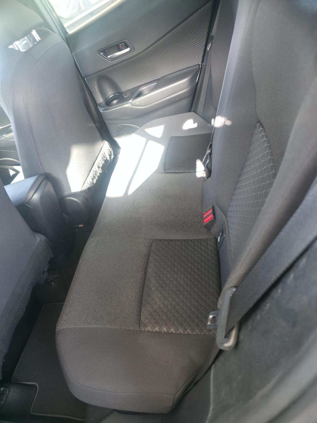 Toyota C-HR 1.8 Hybrid E-CVT GR Sport