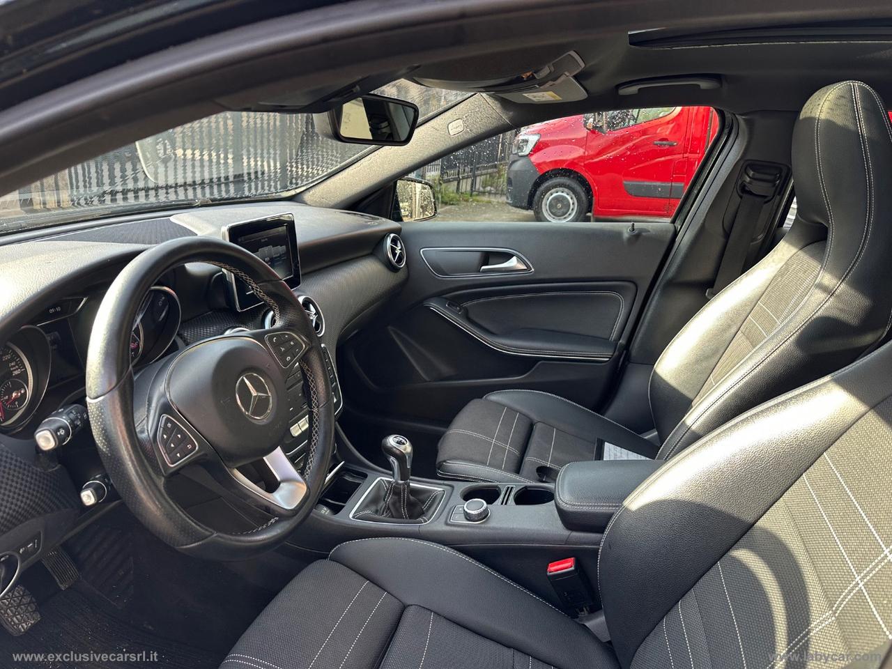 MERCEDES-BENZ A 200 d Business