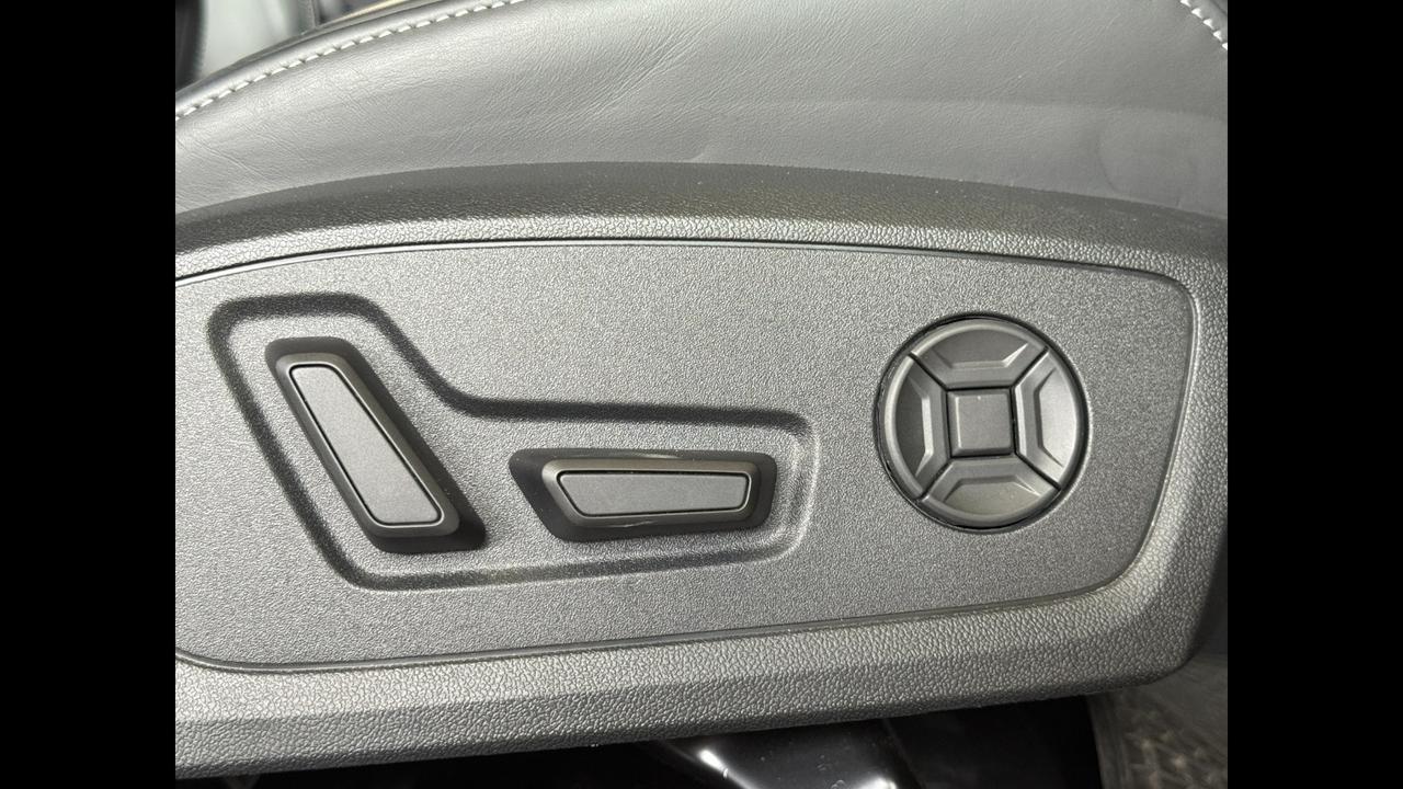Audi Audi A3 allstreet Identity Contrast 35 TFSI 110(150) kW(CV) S tronic