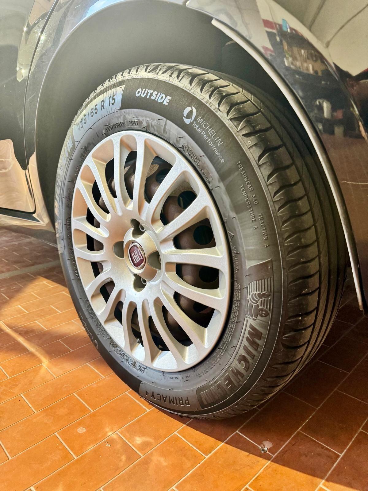 Fiat Punto 1.3 MJT II 75 CV 5 porte Street