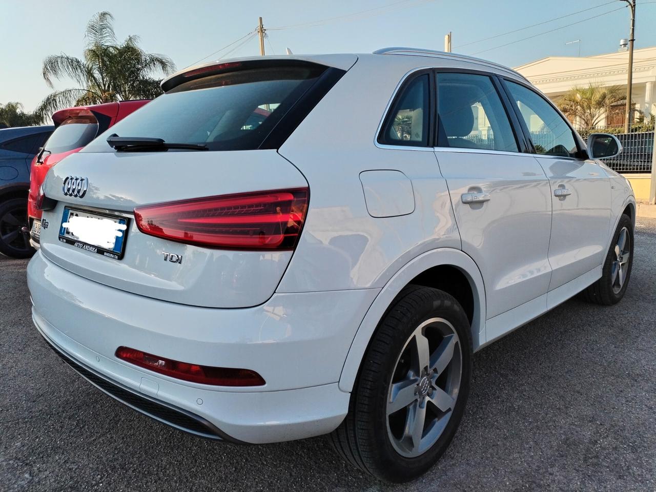 Audi q3 2.0 140cv tdi s-line full navig led xeno 2014