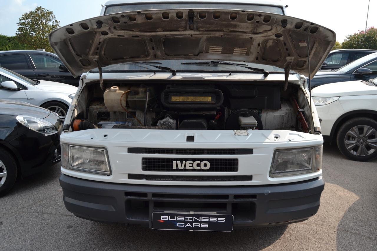 Iveco Daily 35.10 2.8 TD PL CASSONATO