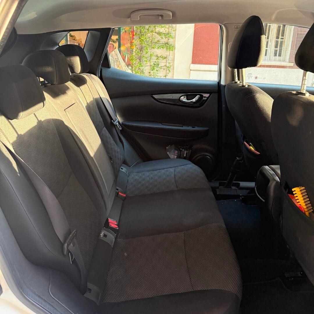 Nissan Qashqai 1.5 dCi - 110CV
