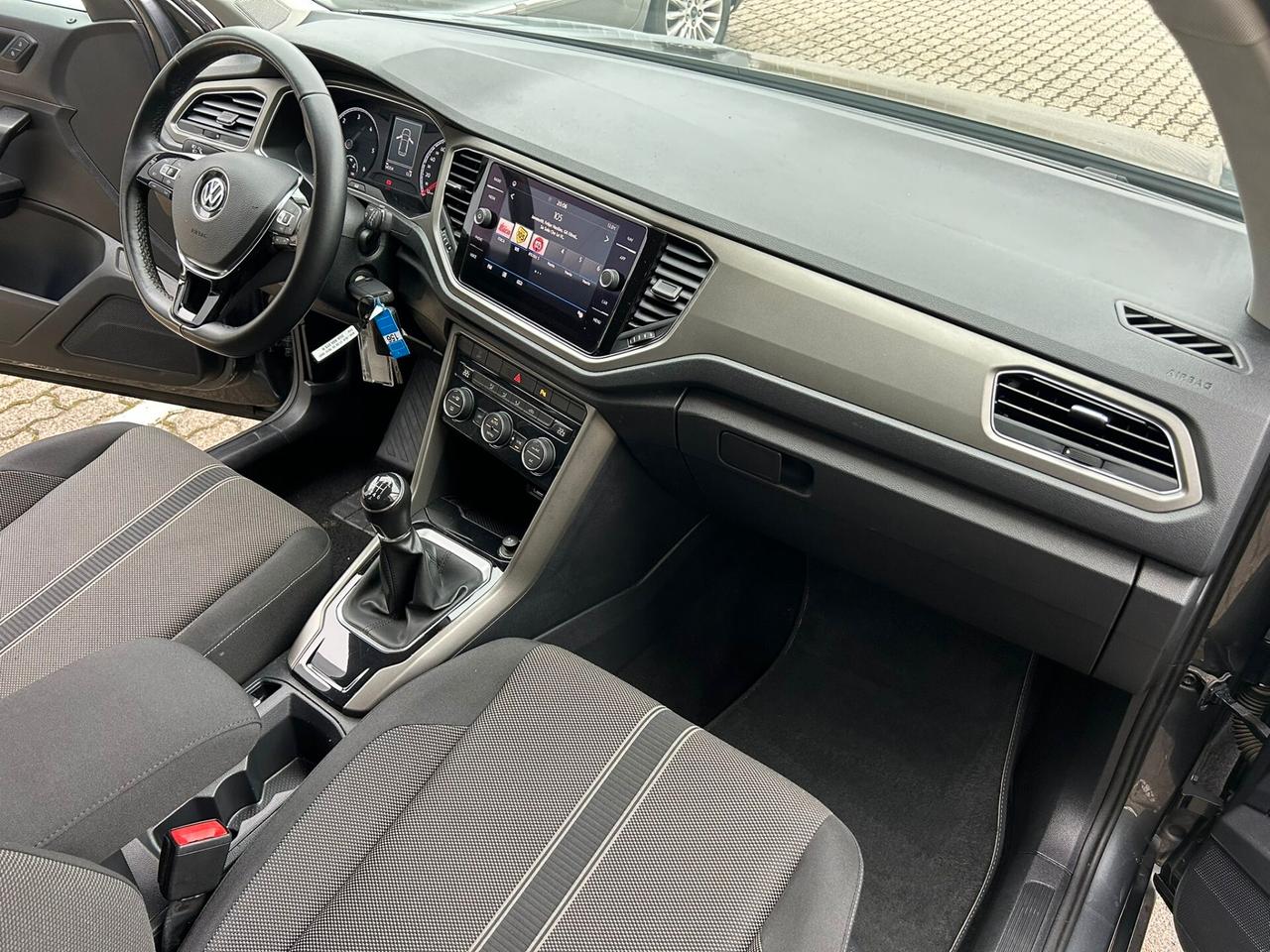 Volkswagen T-Roc 1.6 tdi GRANDINATA