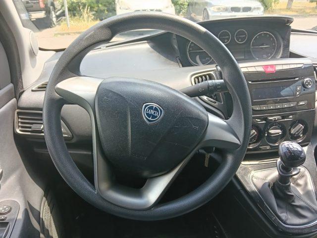 LANCIA Ypsilon 0.9 TwinAir 85 CV 5 porte Metano Ecochic Elefantin