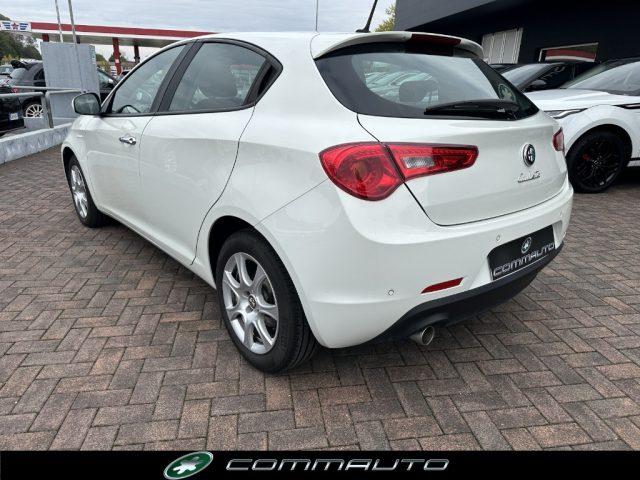 ALFA ROMEO Giulietta 1.6 JTDm-2 105 CV Distinctive