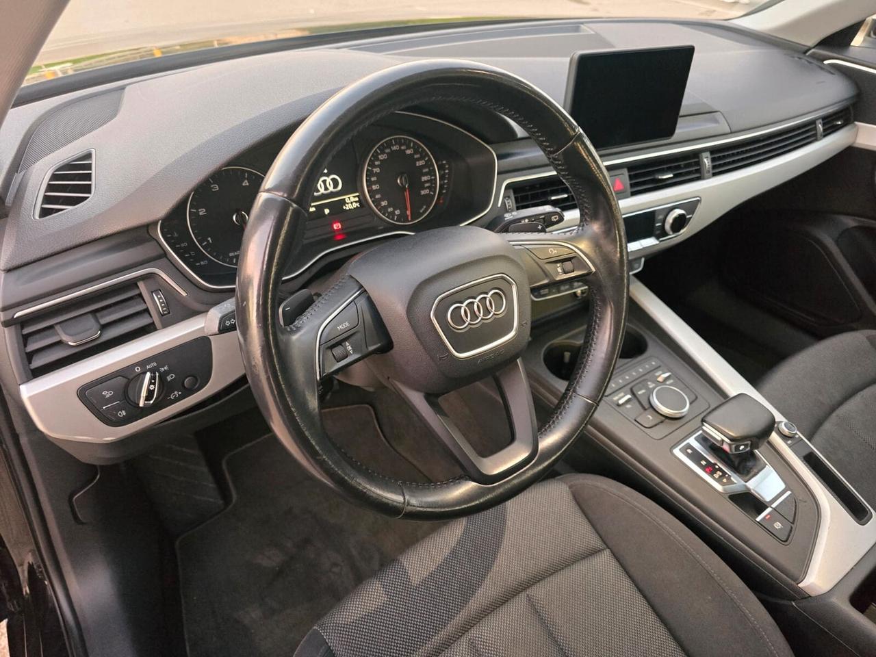 Audi A4 Avant 2.0 TDI 150 CV ultra Business