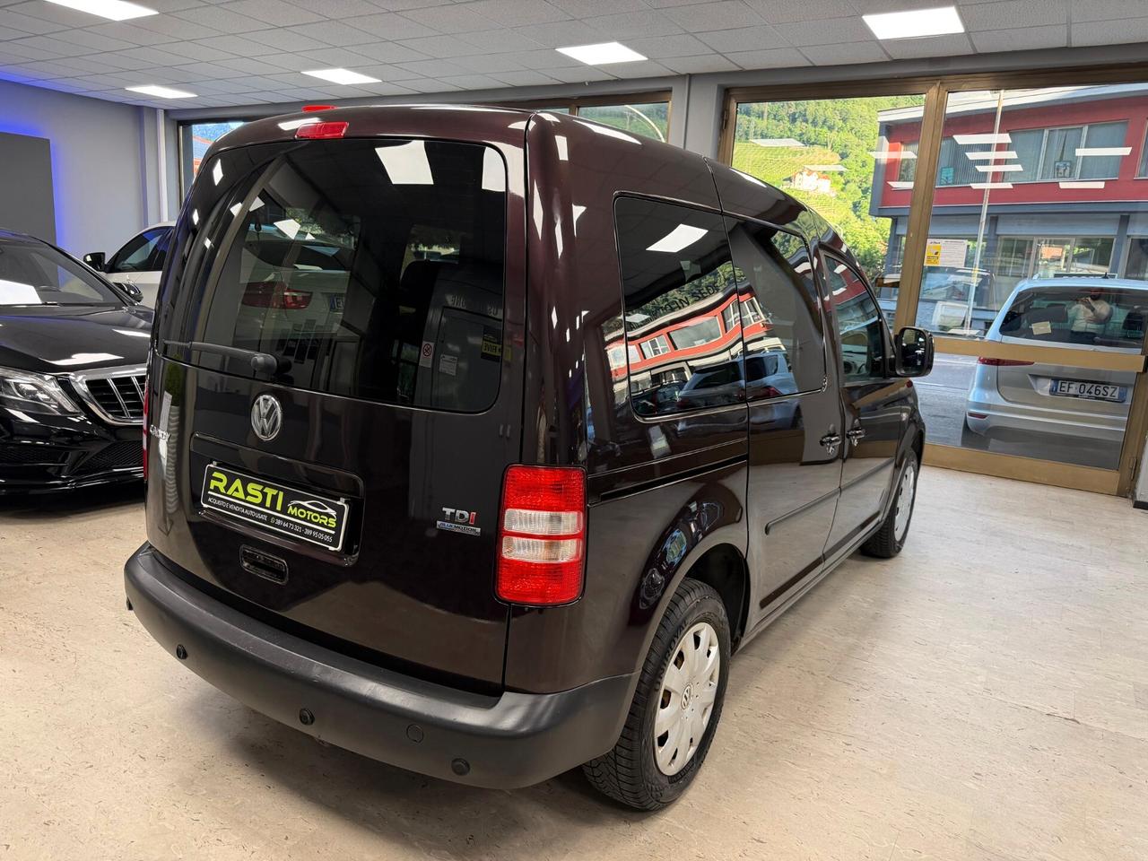 Volkswagen Caddy 1.6 TDI 102 CV 7 posti . Trendline