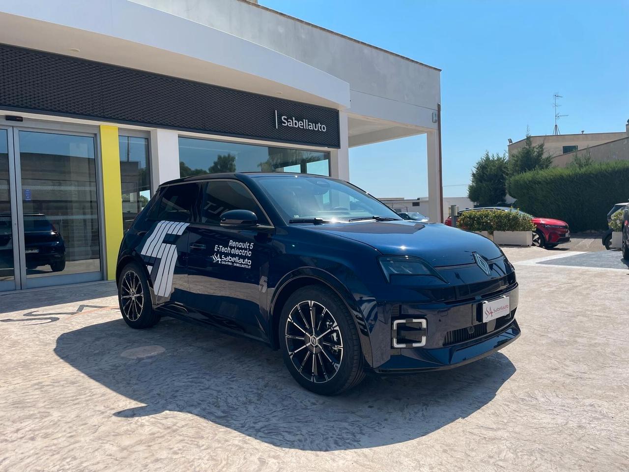Renault 5 E-Tech Electric 150 CV Comfort Range AC 11 Iconic Cinq