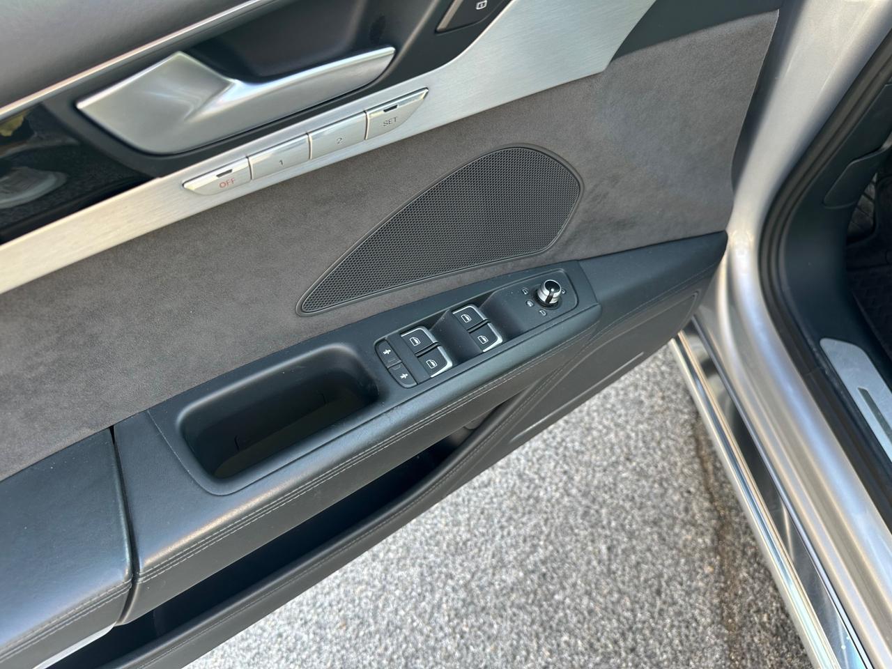 Audi A8 3.0 TDI 262 CV quattro tiptronic