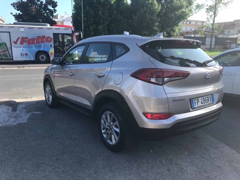 Hyundai Tucson 1.7 CRDi 115 CV 85 KW Sound Edition
