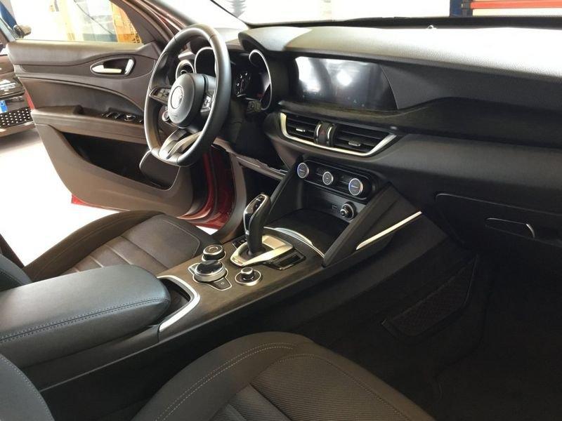 Alfa Romeo Stelvio 2.2 Turbodiesel 160 CV AT8 RWD Business MY21