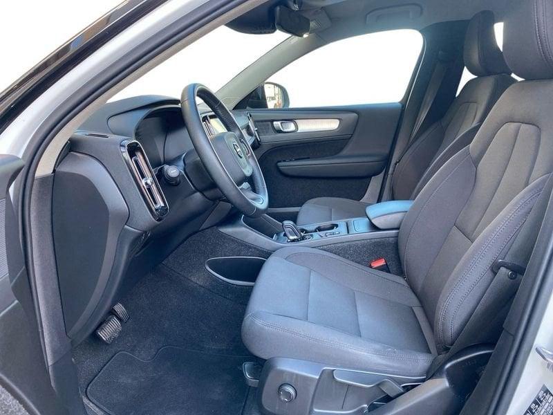Volvo XC40 1.5 t3 Momentum Pro 163cv auto my21