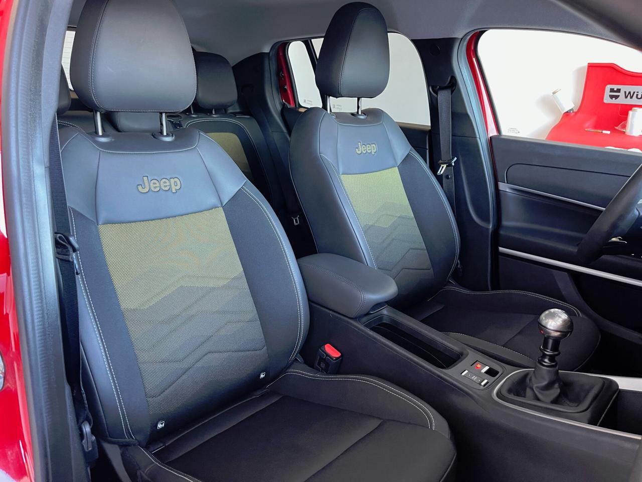 Jeep Avenger 1.2 Turbo 100 CV Summit