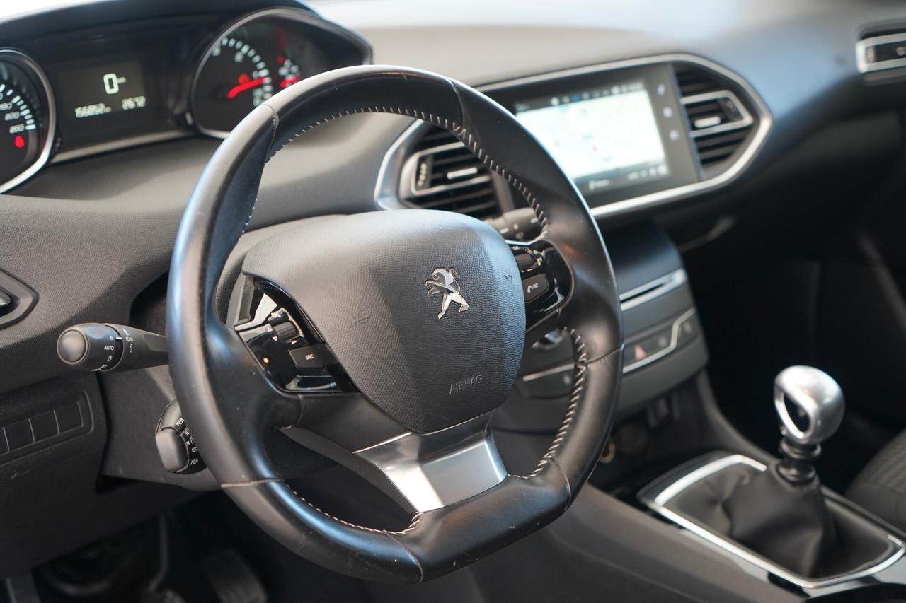 Peugeot 308 BlueHDi 130 S&S Business