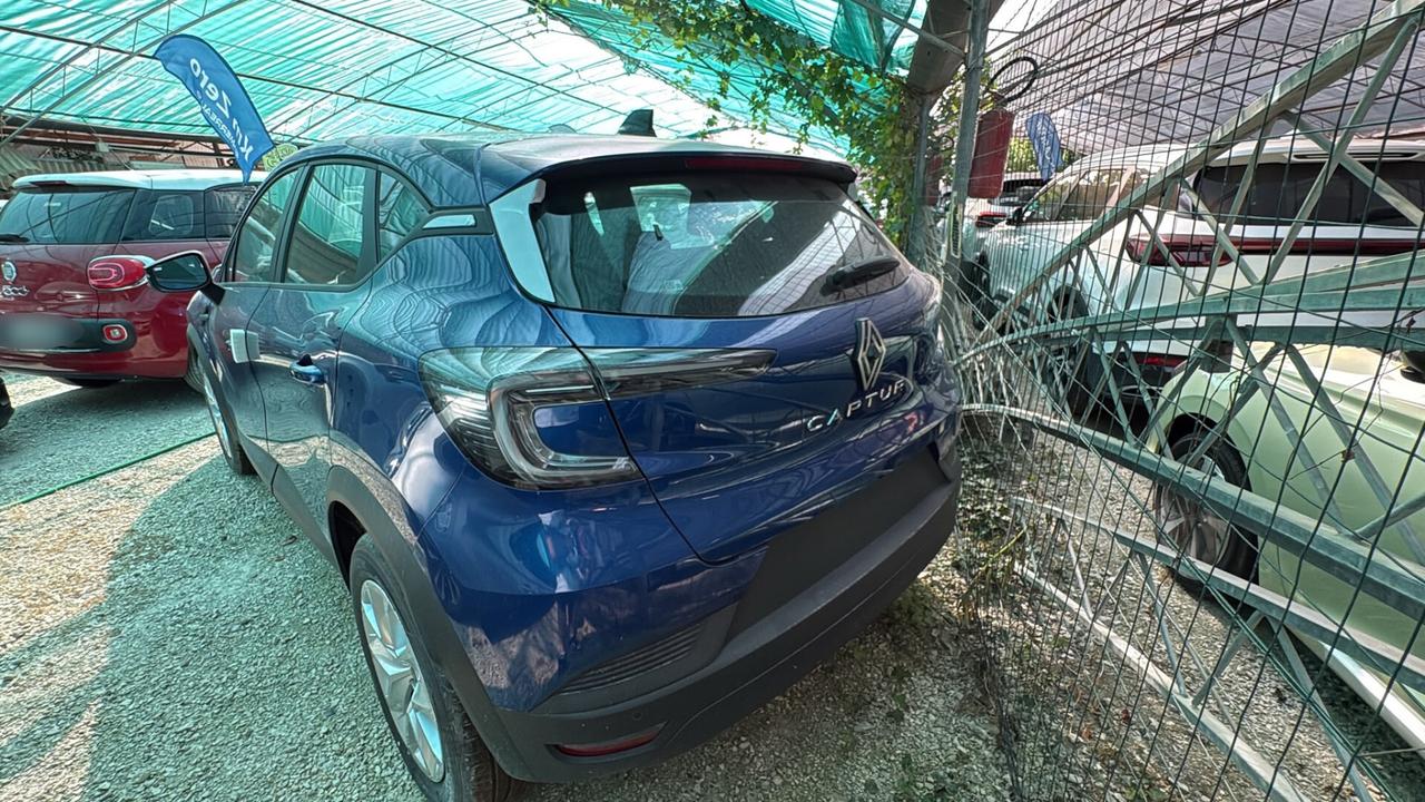 Renault Captur 1.2 120cv GPL EQUILIBRE KM0 2026