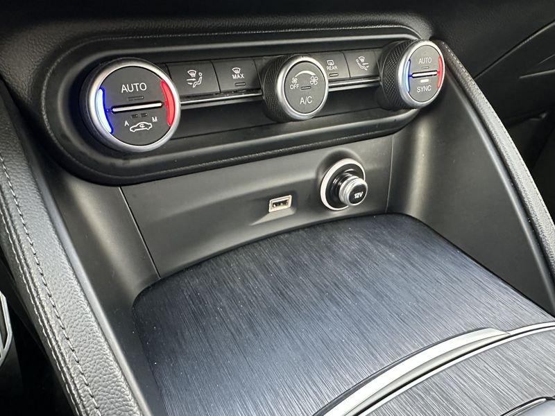 Alfa Romeo Stelvio 2.2 Turbodiesel 210 CV AT8 Q4 Sprint
