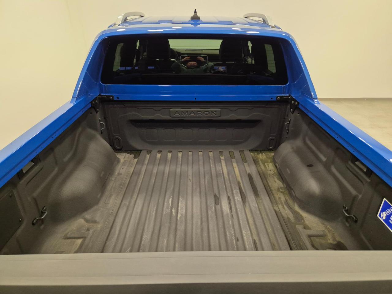 VOLKSWAGEN Amarok 3.0 V6 TDI 241CV 4MOTION aut. Aventura