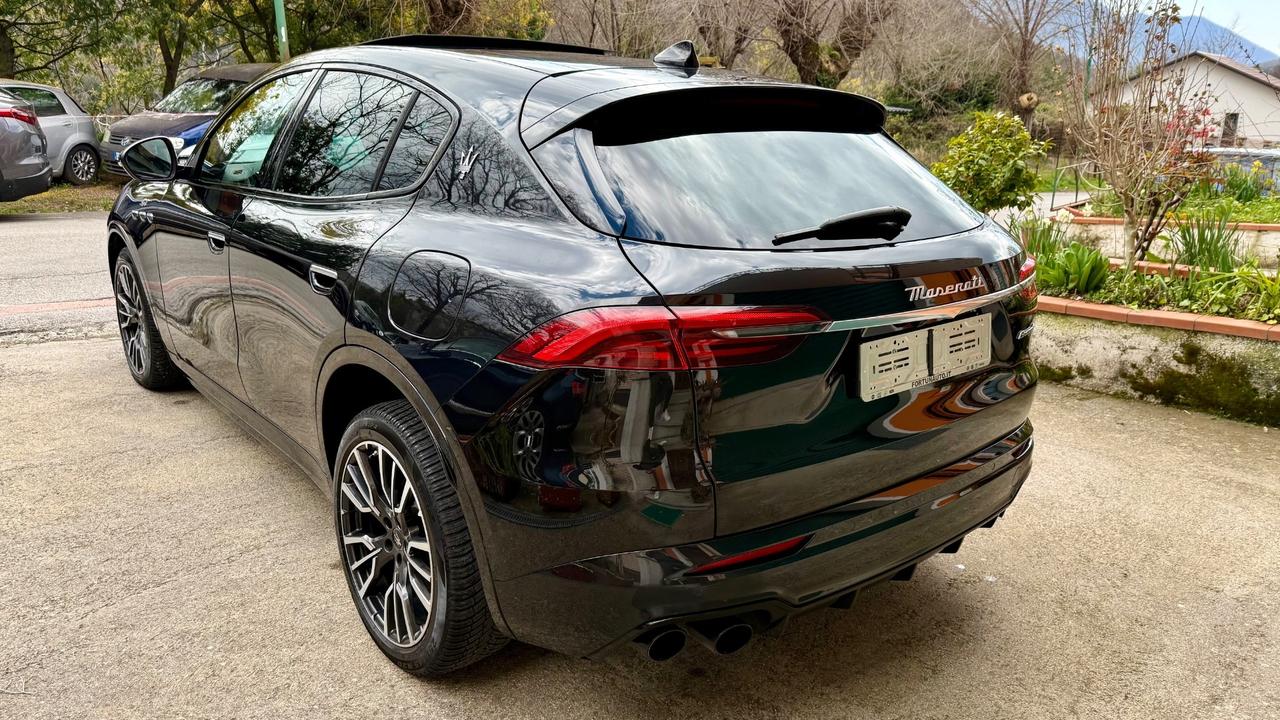 Maserati Grecale MHEV 300 CV AWD GT