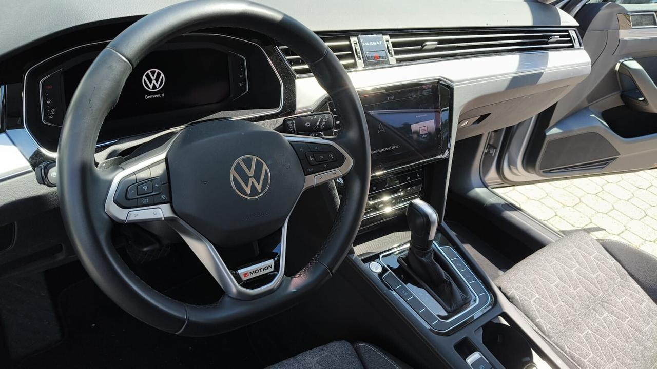 VOLKSWAGEN PASSAT 2.0 TDI 200CV 4MOTION 4X4 4WD AUTOMATICA